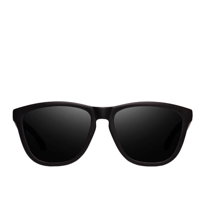 Carbon black TR90 sport sunglasses, rectangular lenses, included microfibre pouch and box