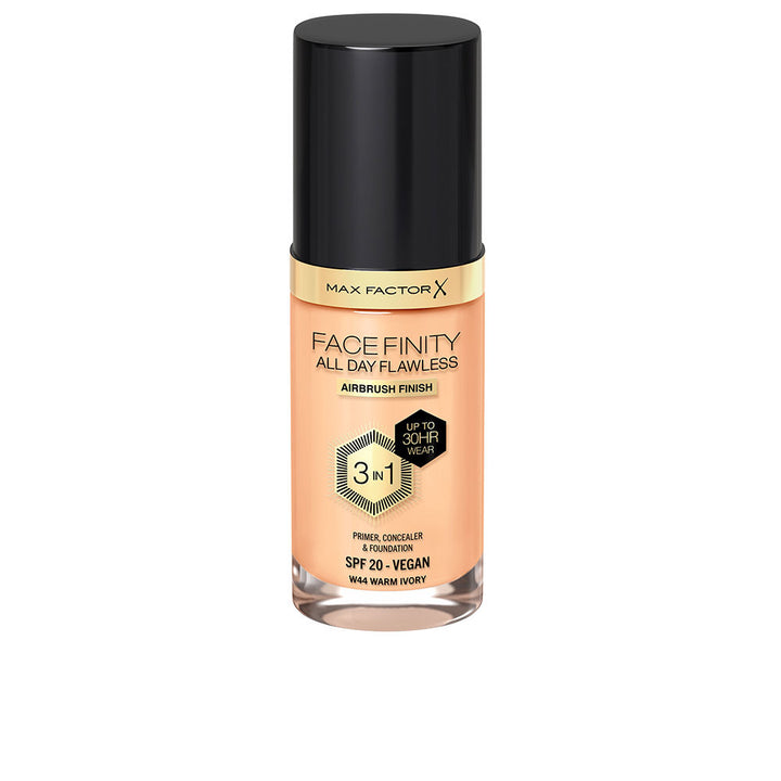 30 ml tube of 3‑in‑1 matte foundation in warm ivory, Unisex