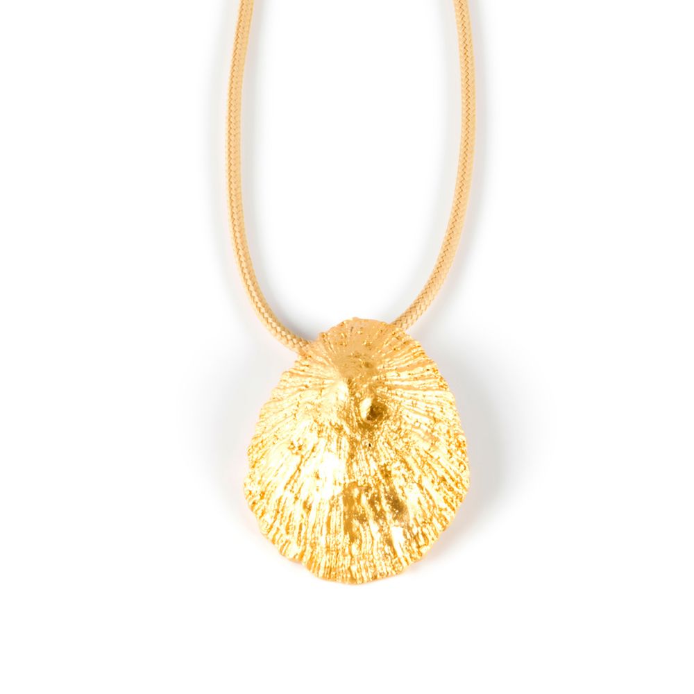 Gold-bright lapa shell pendant on adjustable black nylon cord, 5.5 cm pendant