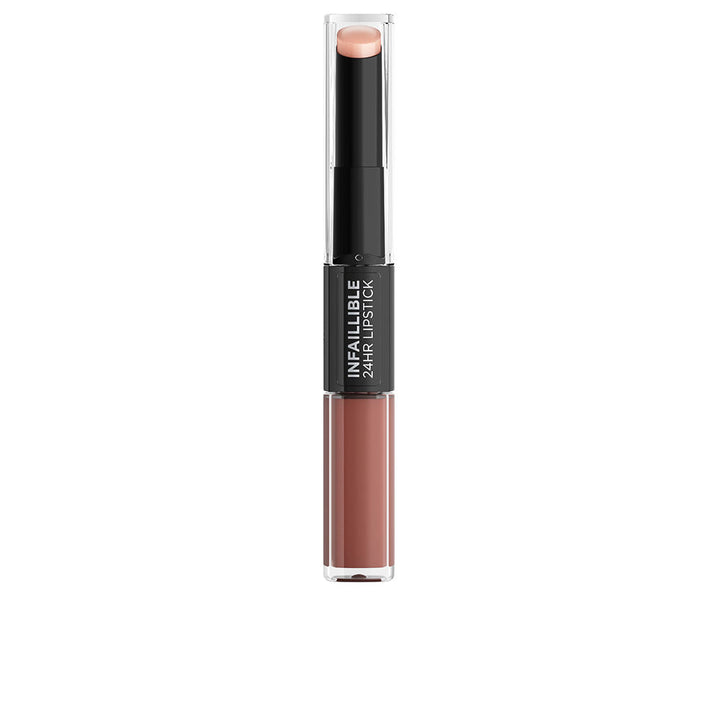 Cream finish long‑wear lipstick, vivid rose shade, 5.7 g bullet