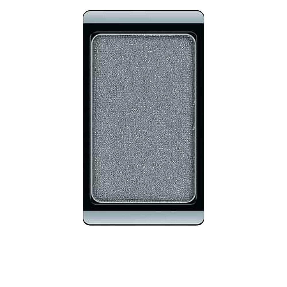 Single pearlescent grey pressed eyeshadow pan, refillable 0.8 g