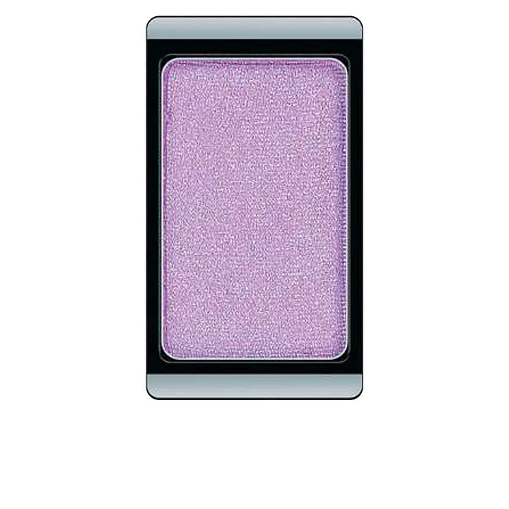 Compact pearlescent purple pressed eyeshadow, 0.8 g, refillable